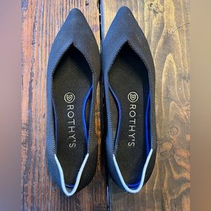 Rothy’s The Point black flats